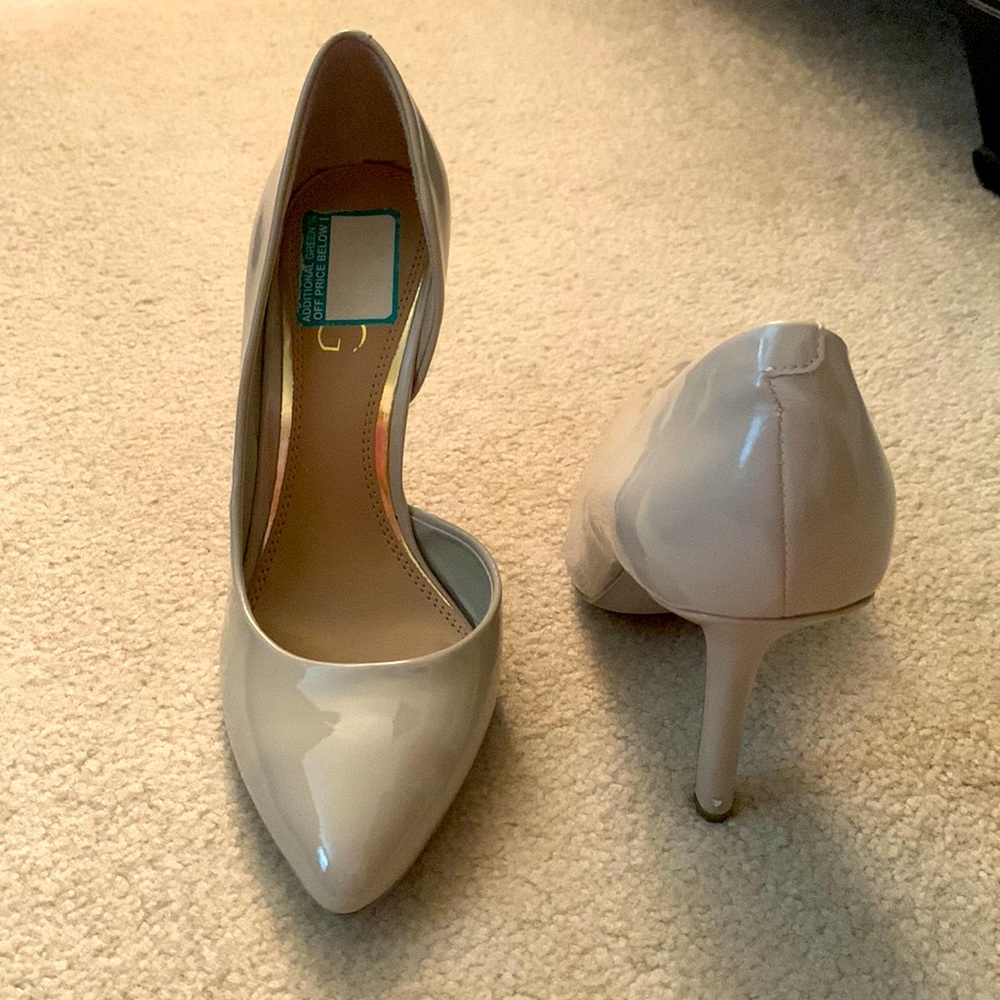 BCBG Patton, nude size 9 heels